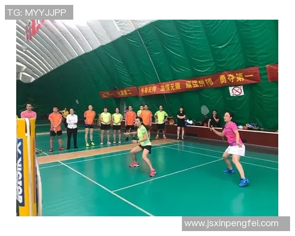 杭州羽毛球队与南京羽毛球队赛后复盘分析比赛经验与战术策略